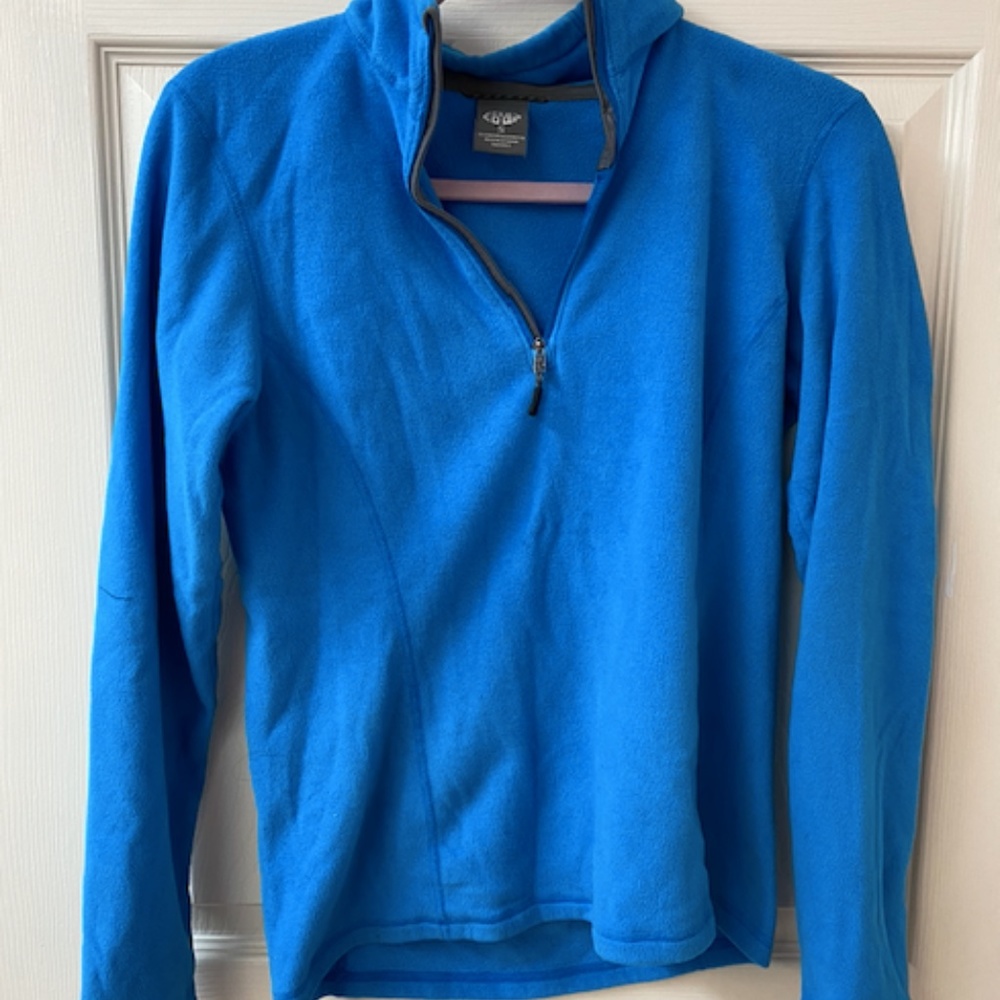 REI blue fleece pullover, size S